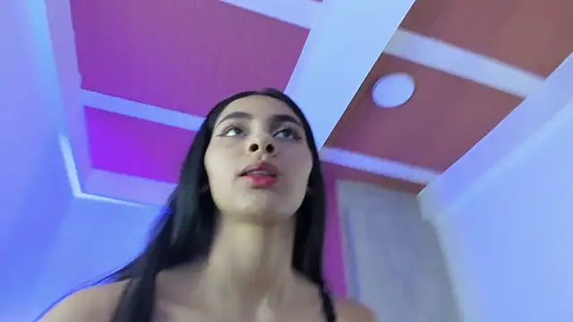 Snapshot of ManuelaEvans_ chatting on June 6, 6:34 pm ManuelaEvans online show from June 6, 6:34 pm