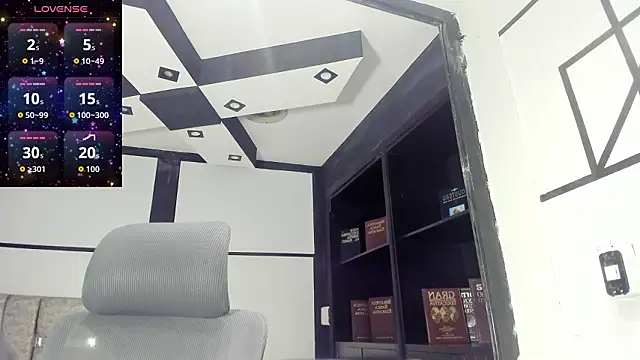 AmbarBrownn  online show from March 9, 8:13 pm