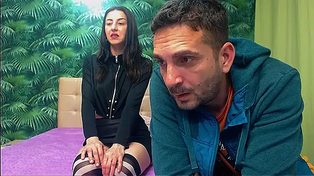 Snapshot of Stella_John chatting on November 18, 5:45 am Stella John online show from November 18, 5:45 am