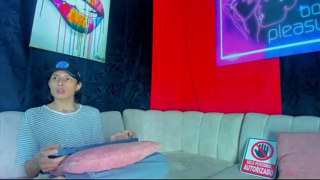 Pleasure boys hot online show from January 6, 8:01 pm