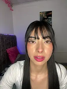 junorise23 online show from March 25, 3:56 am