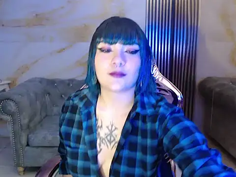 Snapshot of blue_navy_s chatting on December 21, 8:38 pm blue navy s online show from December 21, 8:38 pm