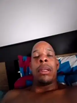 joseLive23 online show from April 9, 9:31 pm