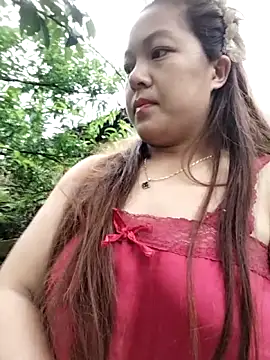 Snapshot of Lucky_cutee chatting on April 29, 11:22 pm Lucky cutee online show from April 29, 11:22 pm