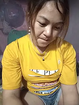 Snapshot of Lucky_cutee chatting on May 30, 11:51 am Lucky cutee online show from May 30, 11:51 am