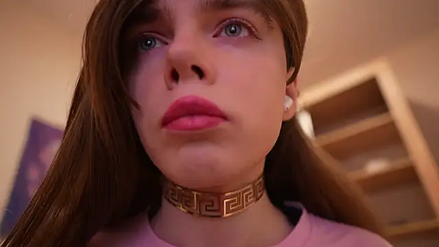 tasty stranger aishe online show from January 8, 2:08 pm