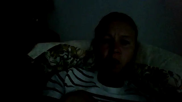 jennyblondeuk online show from July 14, 8:03 pm