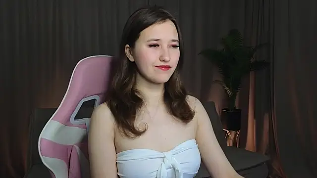 JesseCaits online show from April 17, 8:01 pm