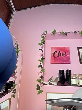  zoe bakerr online show from February 28, 3:57 pm