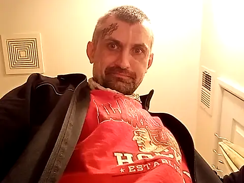 Snapshot of ViciouzzD chatting on February 21, 9:38 pm ViciouzzD online show from February 21, 9:38 pm