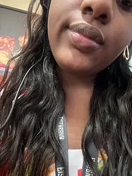 amorasecy online show from March 25, 6:58 pm