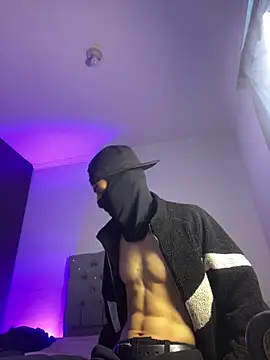 cute emmma online show from March 29, 11:21 am