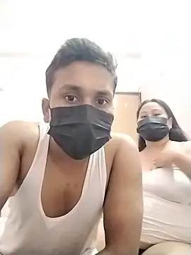 Snapshot of DesiSeductress chatting on February 25, 5:11 pm DesiSeductress online show from February 25, 5:11 pm