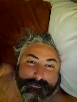 MacGuyver20 online show from December 21, 7:15 am