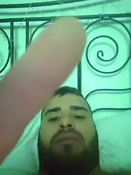 Snapshot of Ricardosafadocassdo chatting on June 13, 11:24 pm Ricardosafadocassdo online show from June 13, 11:24 pm