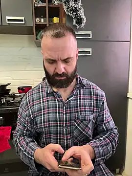 DamonSalvatore2 online show from January 14, 8:53 am