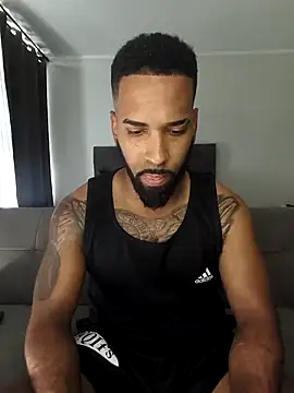 Chocoficial online show from February 11, 2:55 pm