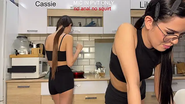 girls secrets online show from January 12, 5:18 pm