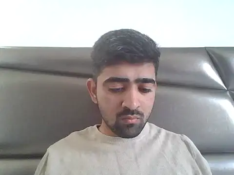 rajj3599 online show from January 13, 3:45 am