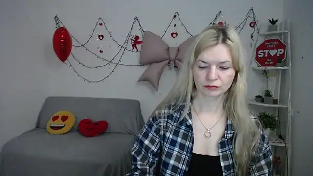 MelissaTyler online show from February 15, 5:48 am