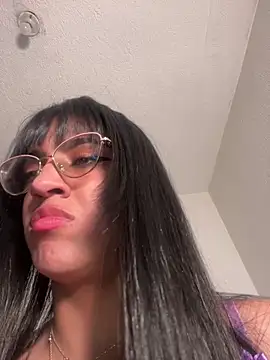 ValentinaEvanz online show from May 25, 11:11 pm