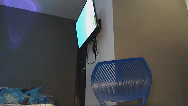 Snapshot of Millan_DarkWood chatting on March 3, 10:48 pm Millan DarkWood online show from March 3, 10:48 pm