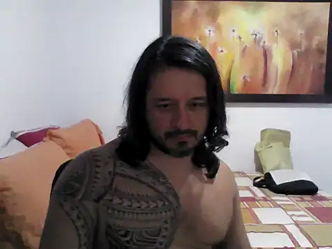 Snapshot of gonzzohunterr chatting on January 12, 1:22 am gonzzohunterr online show from January 12, 1:22 am