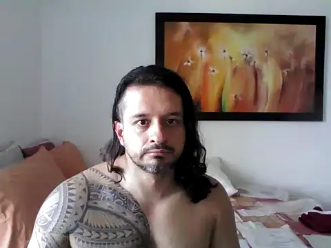 Snapshot of gonzzohunterr chatting on April 9, 7:08 pm gonzzohunterr online show from April 9, 7:08 pm