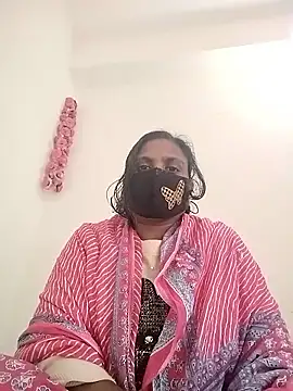 Snapshot of Hot_Sweety02 chatting on January 11, 9:36 am Hot Sweety02 online show from January 11, 9:36 am