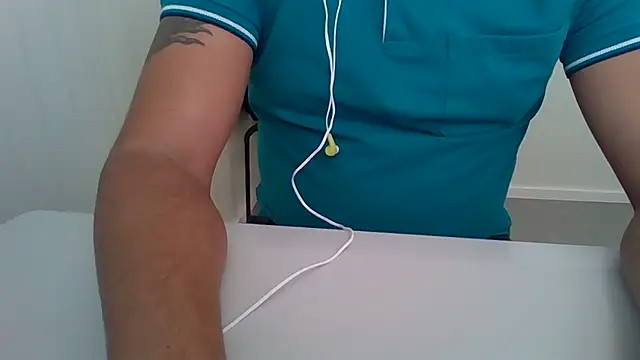 Moreno Casado Safado online show from July 7, 3:27 pm