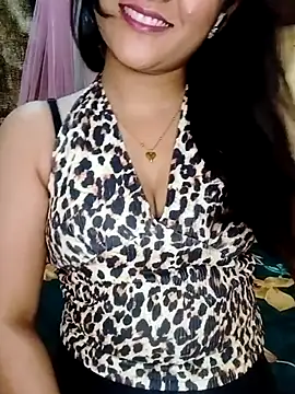 Saumyy online show from April 30, 5:41 pm