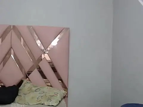 latina ts july online show from February 21, 7:53 am