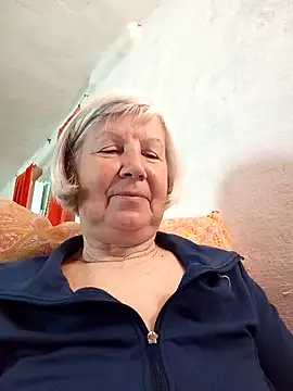 KlaudiaDarling online show from March 30, 8:15 am