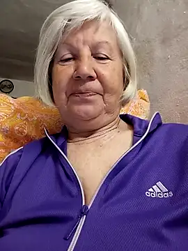 KlaudiaDarling online show from April 1, 6:38 pm