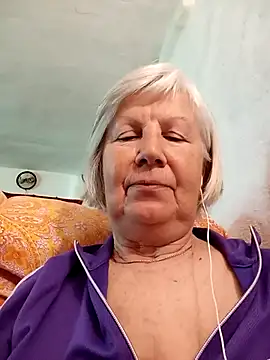 KlaudiaDarling online show from April 17, 10:07 am