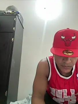 bigdick211292 online show from June 11, 6:00 am