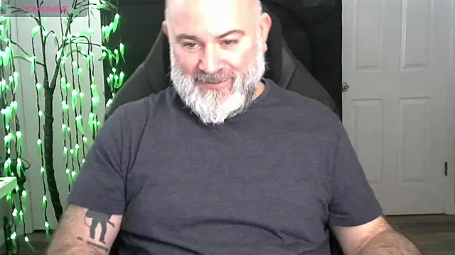 Snapshot of XJJ77x chatting on February 13, 5:09 pm XJJ77x online show from February 13, 5:09 pm