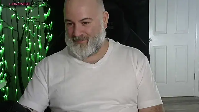 Snapshot of XJJ77x chatting on February 23, 3:04 am XJJ77x online show from February 23, 3:04 am