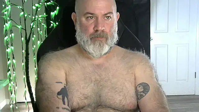 Snapshot of XJJ77x chatting on March 2, 3:30 am XJJ77x online show from March 2, 3:30 am