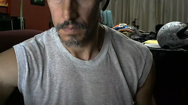 koolchillfun696969 online show from June 27, 5:01 am