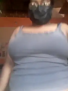 fingerbit07 online show from February 11, 7:02 am