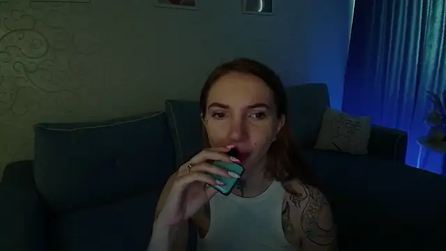 Snapshot of AssolSoul chatting on February 26, 8:13 am AssolSoul online show from February 26, 8:13 am