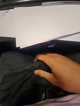 jerryrooh69 online show from March 31, 10:37 am