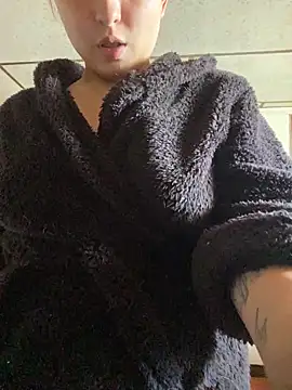 Scarlet auraa online show from March 13, 5:19 pm