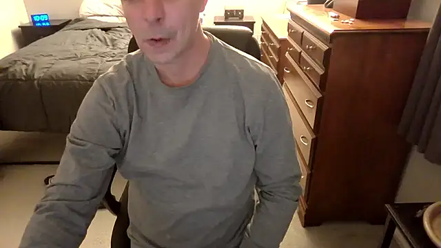 MatureSexy1700 online show from January 19, 3:10 am