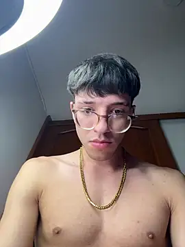 Snapshot of ArthurDavies_ chatting on February 27, 4:34 am ArthurDavies online show from February 27, 4:34 am