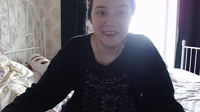 Snapshot of AmazingAllice chatting on May 31, 4:58 pm AmazingAllice online show from May 31, 4:58 pm