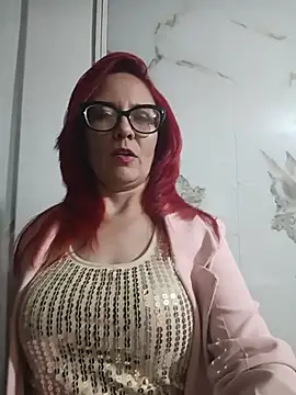 Snapshot of MarianaMonsalve_ chatting on February 11, 4:28 am MarianaMonsalve online show from February 11, 4:28 am