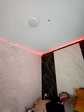 Snapshot of Isis_Hot__ chatting on February 22, 12:12 am Isis Hot online show from February 22, 12:12 am