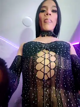 Snapshot of Isis_Hot__ chatting on March 2, 5:08 am Isis Hot online show from March 2, 5:08 am